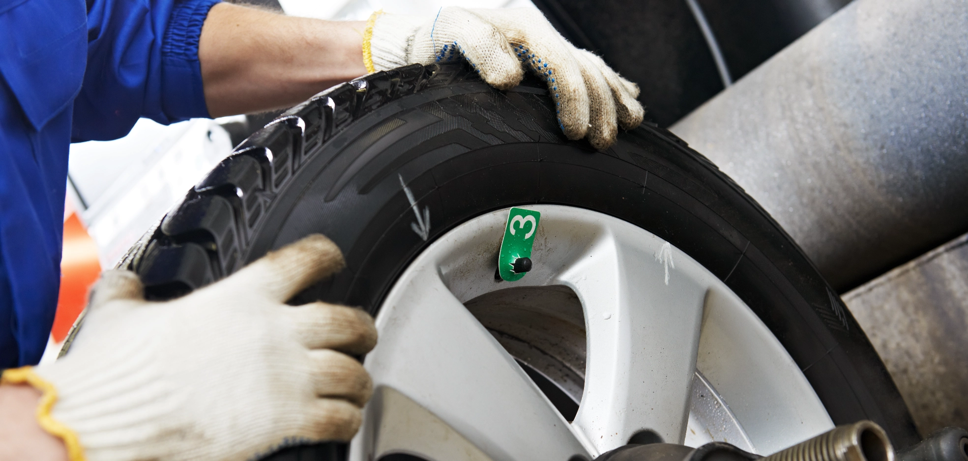 London Tyre Fitters Tyre Fitters , Tire fitting services, Company Website, Easy Website, Free Website, Better Than Wix, Free Website, New Website, Tec-Nut.com Websites Serving Dorking